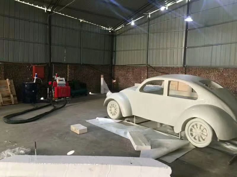 泡沫雕塑表面硬化處理怎么做?聚脲噴涂可以嗎?(圖3) 泡沫雕塑道具表面硬化聚脲噴涂案例