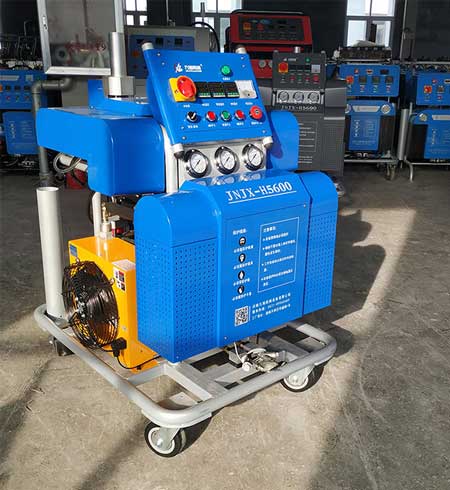 噴聚脲的機器叫什么(圖1) H5600噴聚脲的機器